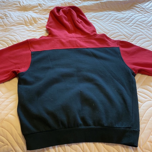 Kids Universal Studios Gryffindor Hoodie - Picture 4 of 6